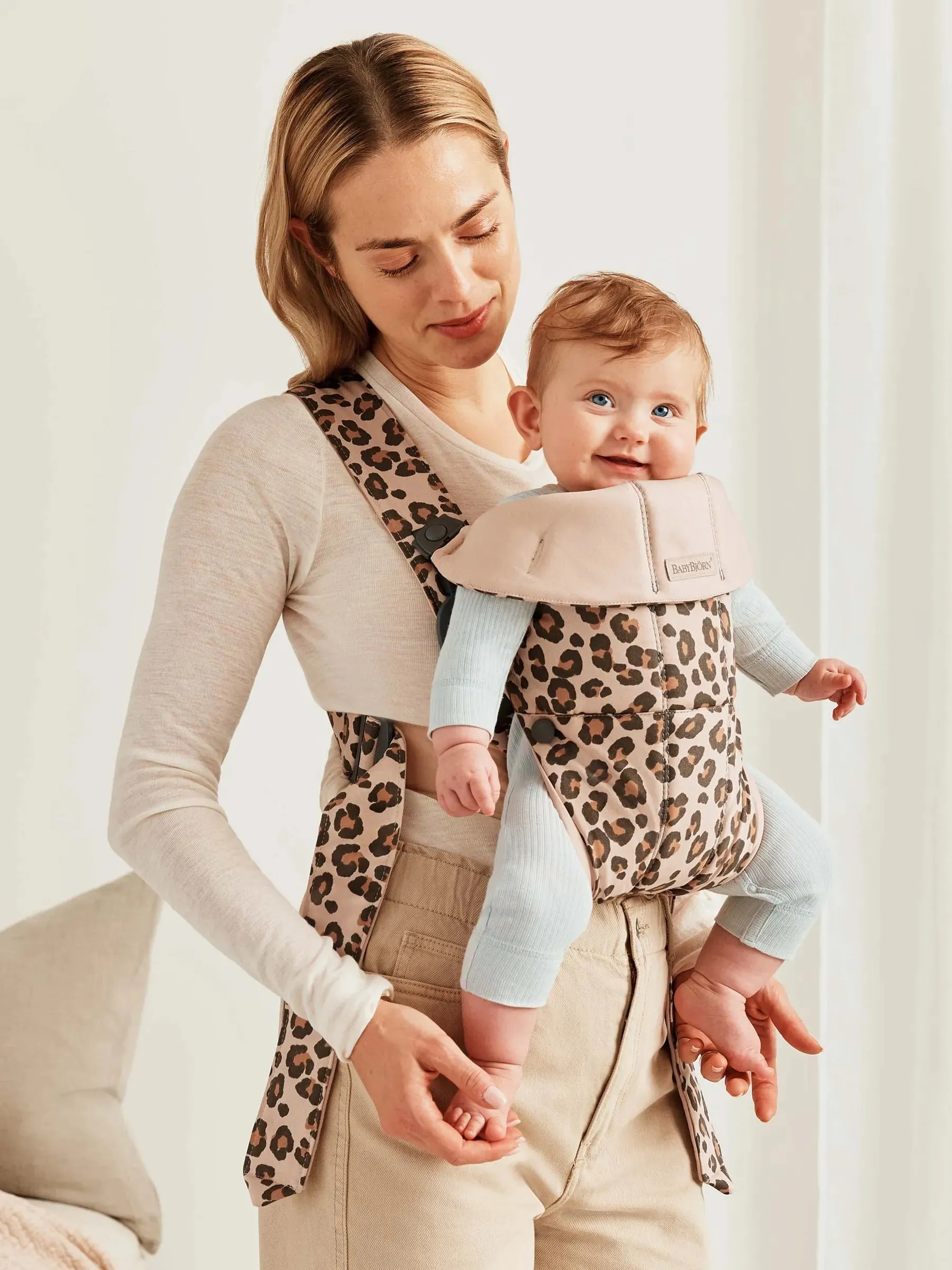 Baby Carrier Cotton Mini - Beige Leopard