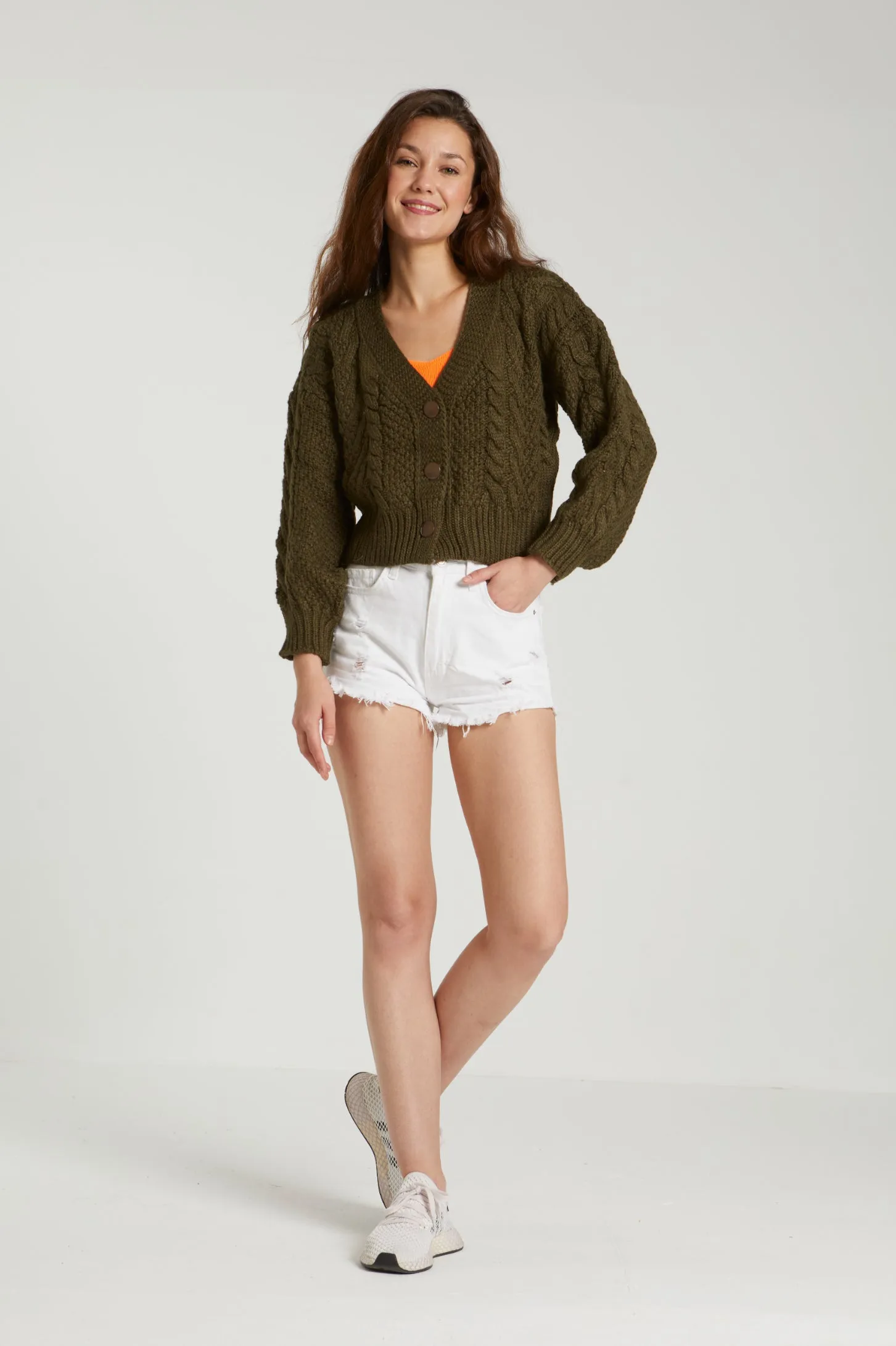 CHUNKY KNIT CARDIGAN - OLIVE