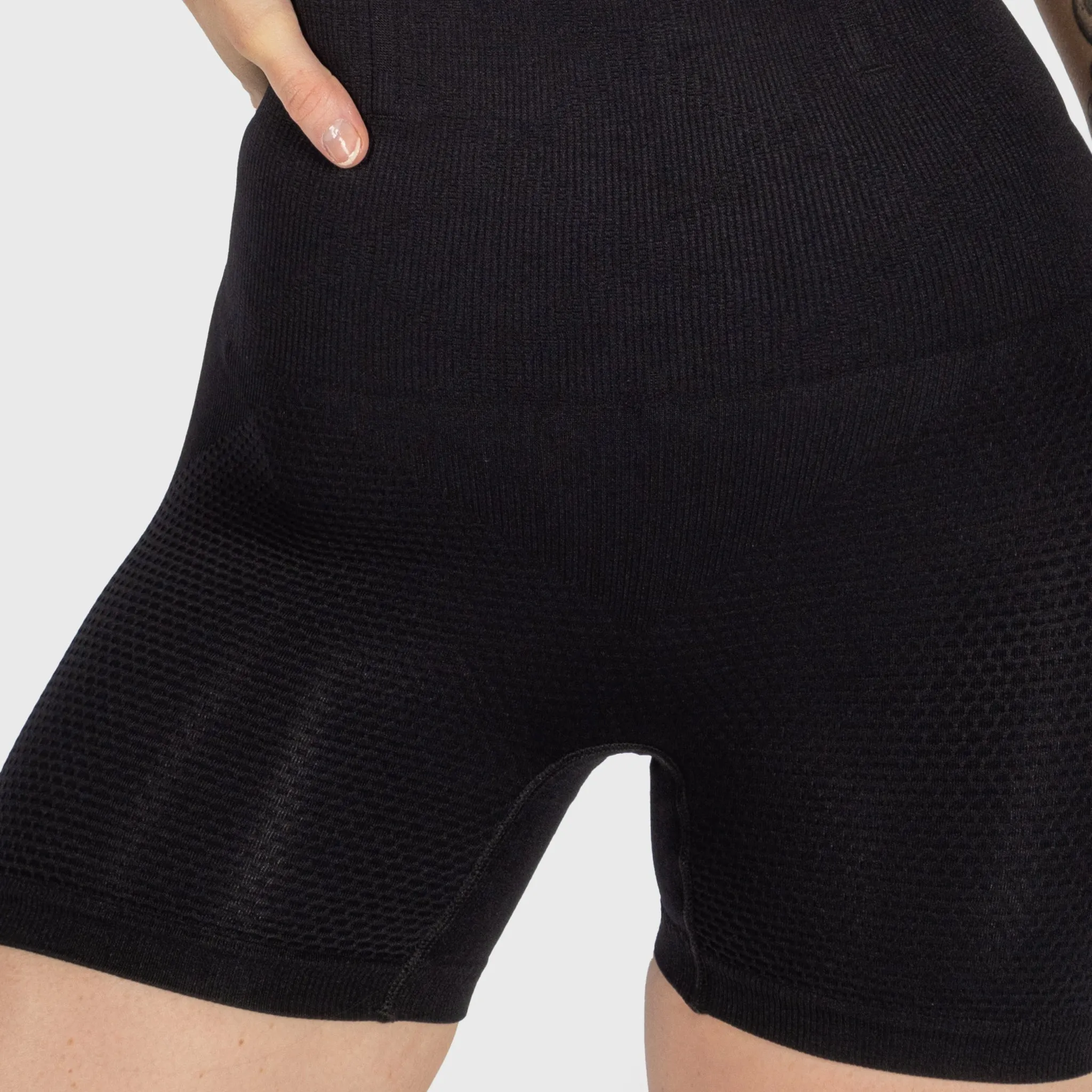 High-Waisted Honeycomb Short, Black