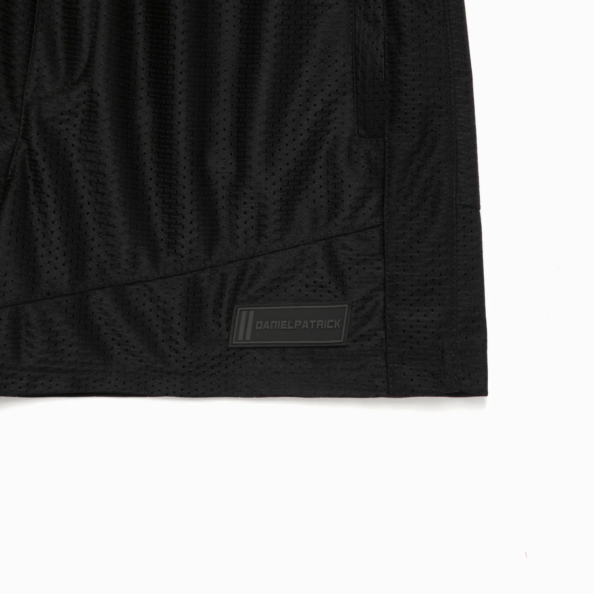 icon mesh gym short / black   black