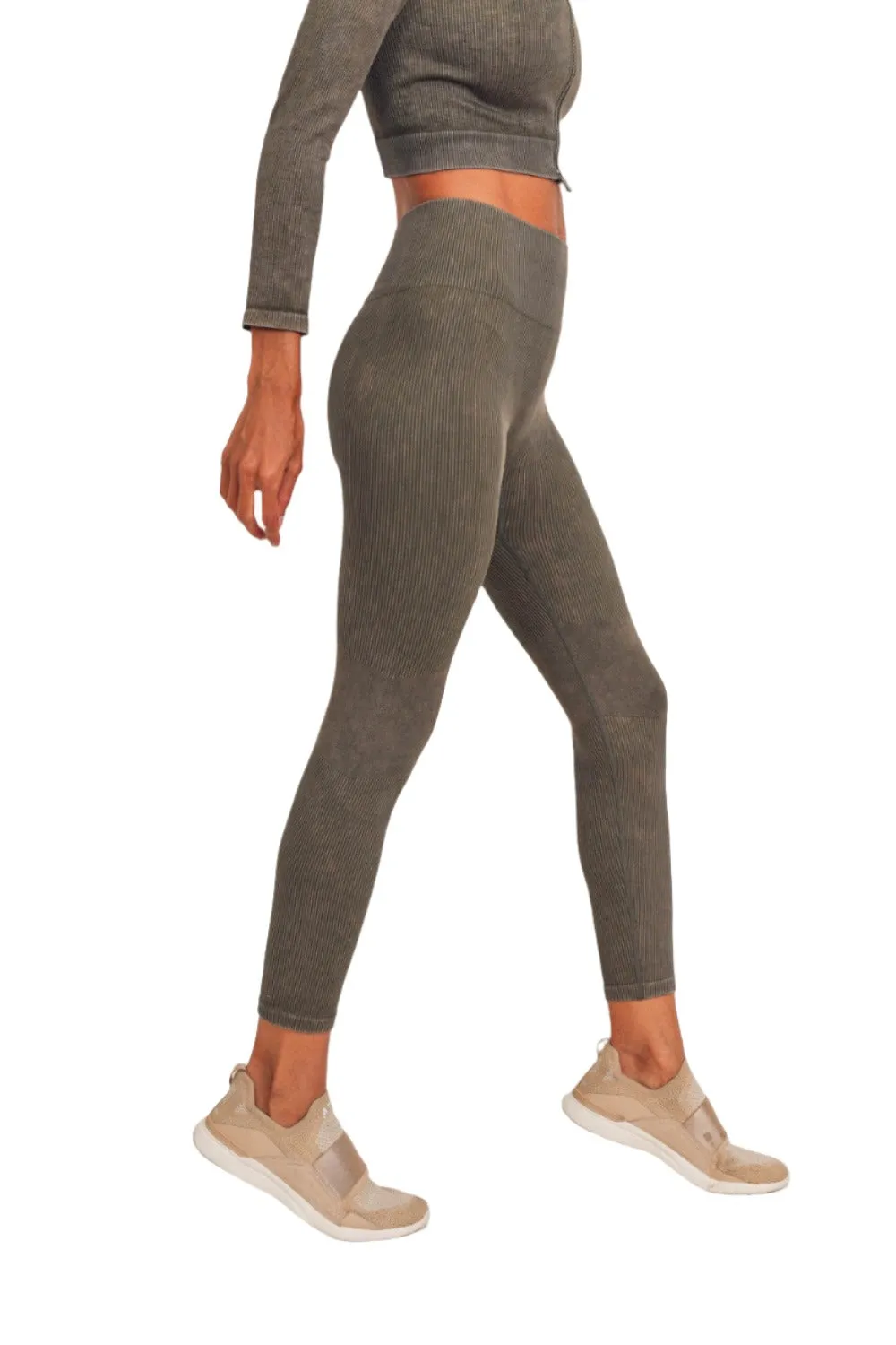 Mono B Ribbed Seamless Leggings APH3126