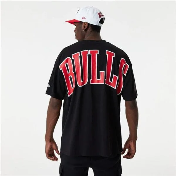 NEW ERA NBA CHICAGO BULLS INFILL LOGO OVER-SIZED TEE