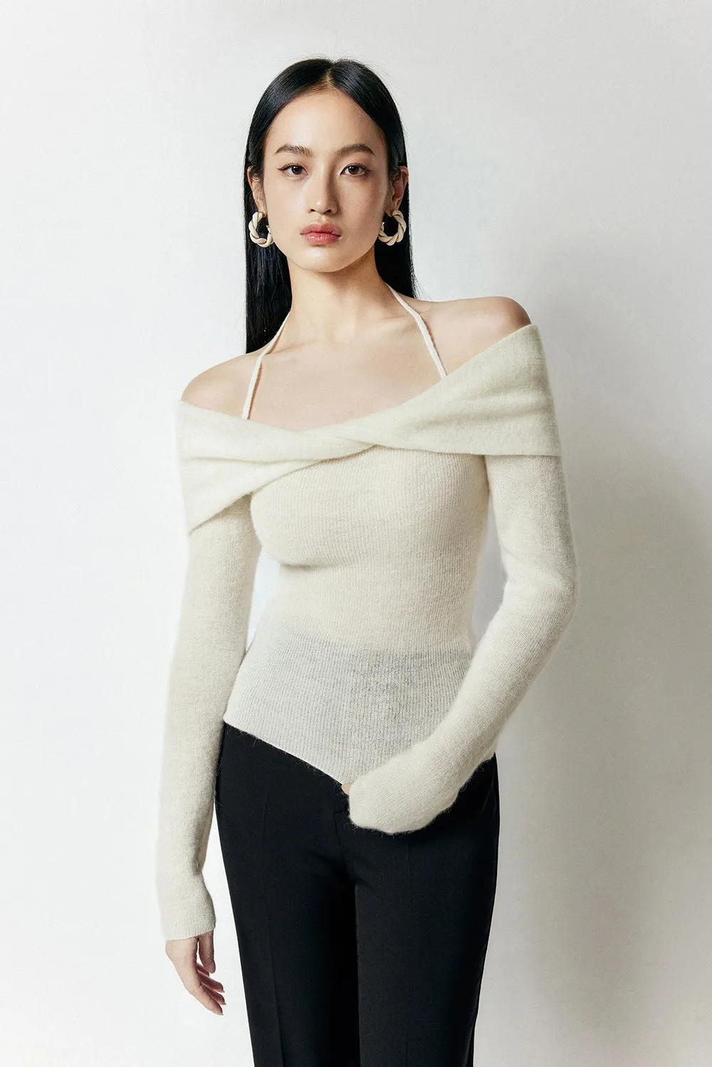 Off-Shoulder Ribbed Long Sleeve Halter-Neck Sweater Top