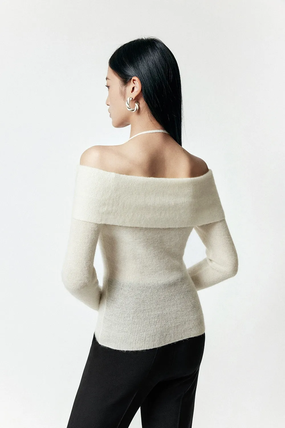 Off-Shoulder Ribbed Long Sleeve Halter-Neck Sweater Top