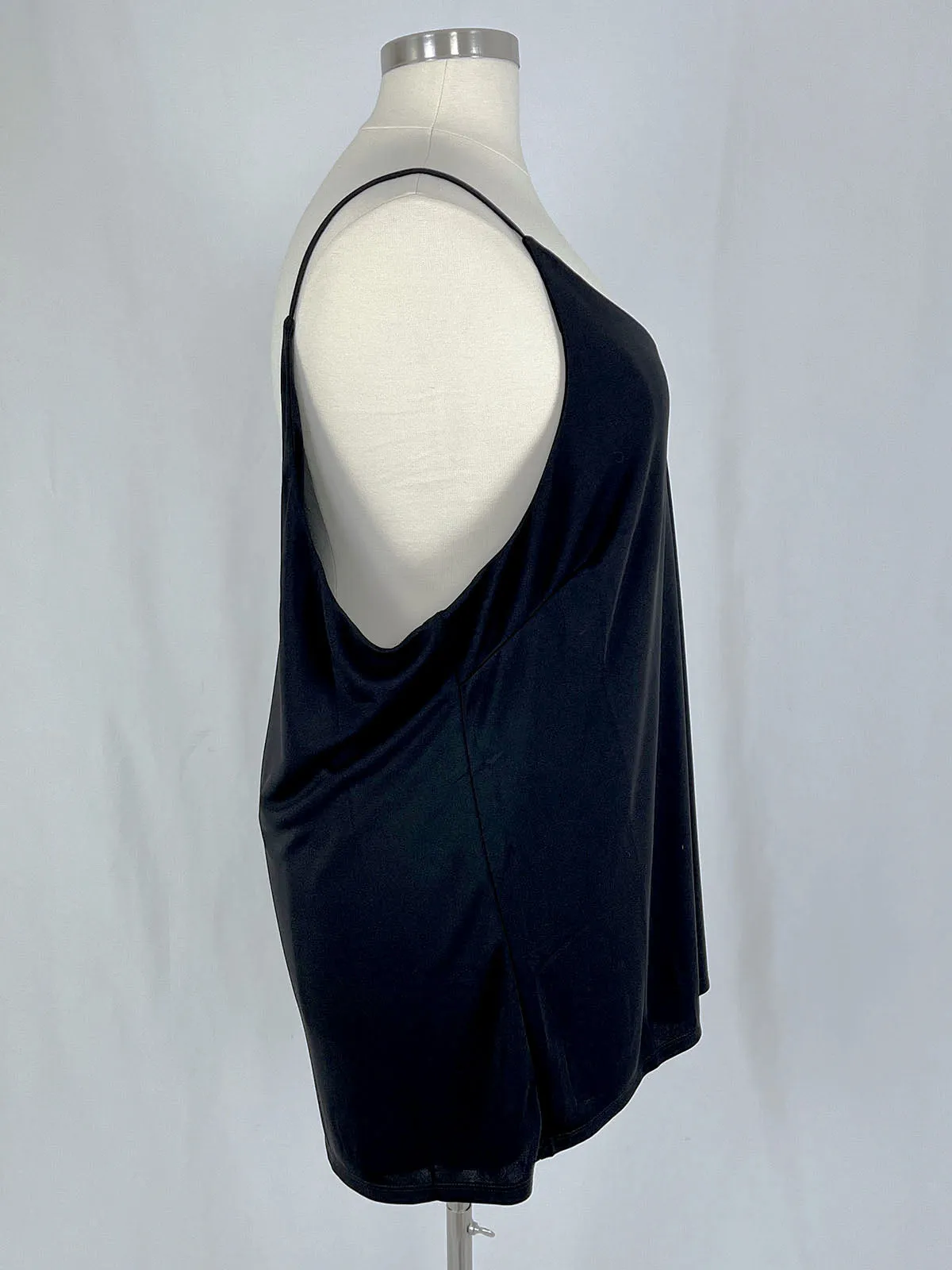 Refinity Size XXL (24) Black Shell NWT