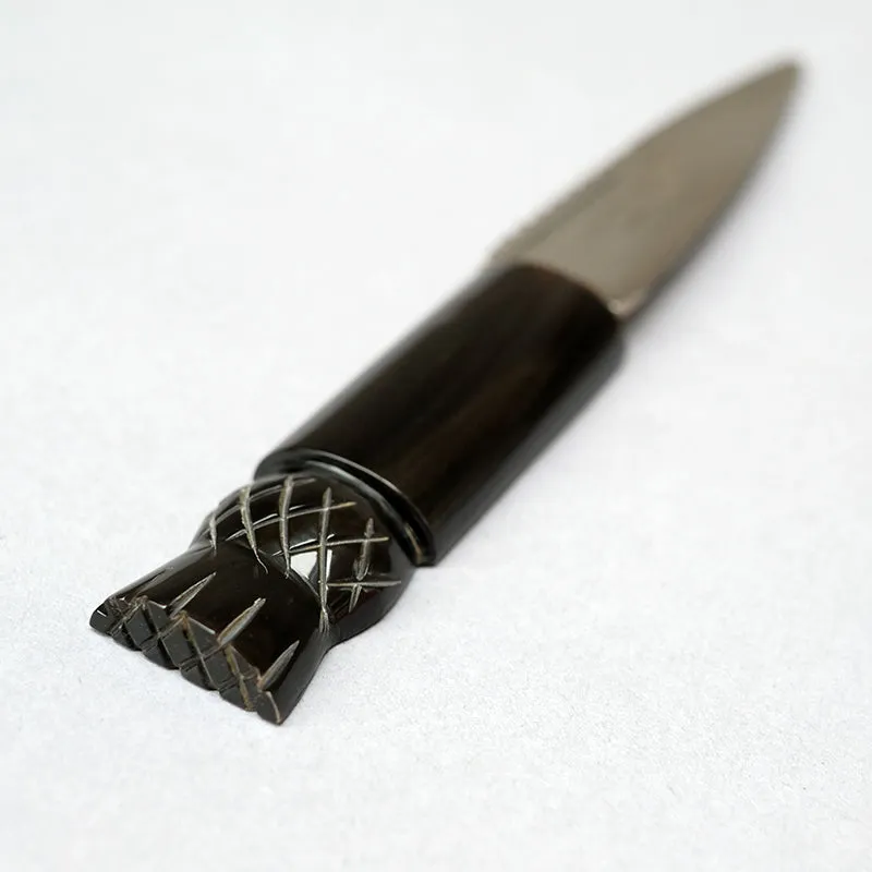 Sgian Dubh with Oxhorn Thistle Handle Tip