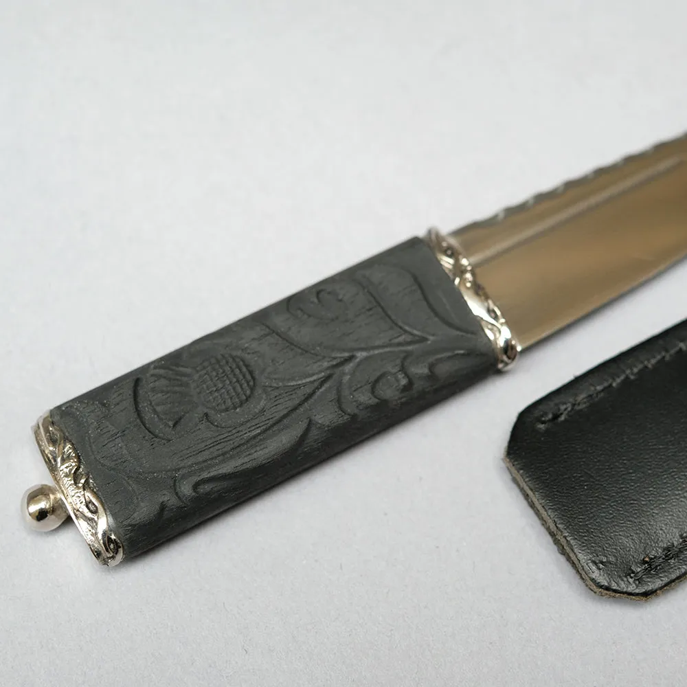 Sgian Dubh with wild thistle design handle